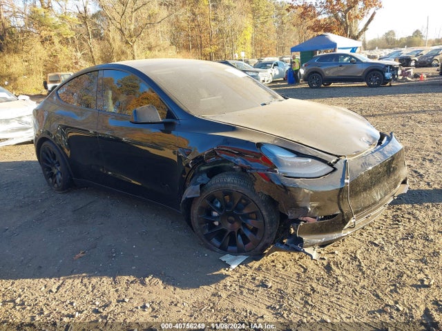 2023 TESLA MODEL Y 7SAYGDEE5PA184972 Photo 0