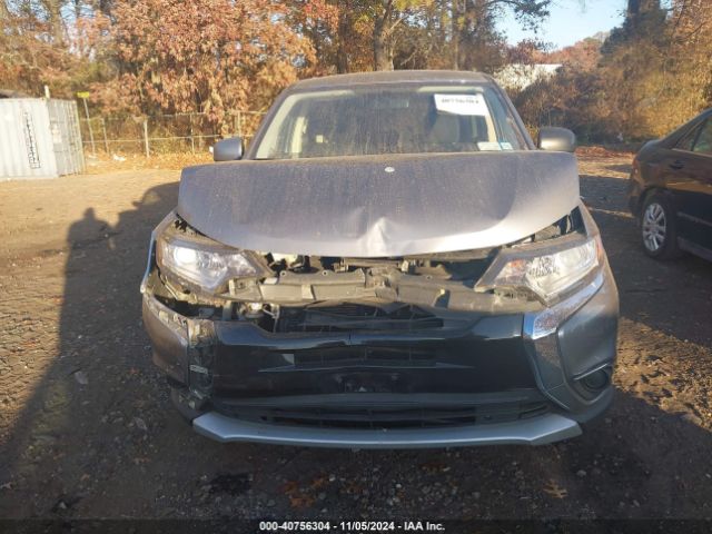 JA4AZ3A38JZ057333 Mitsubishi Outlander Es
