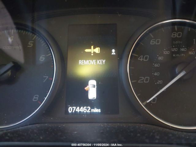JA4AZ3A38JZ057333 Mitsubishi Outlander Es
