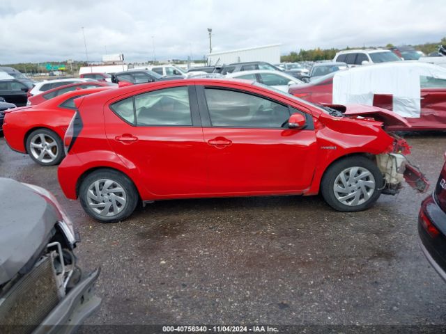 JTDKDTB32F1579677 Toyota Prius C Two