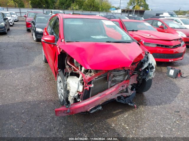 JTDKDTB32F1579677 Toyota Prius C Two