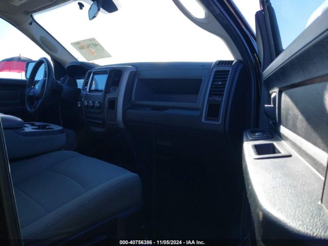 1C6RR6KT6HS658050 RAM 1500 Express  4x2 5'7 Box