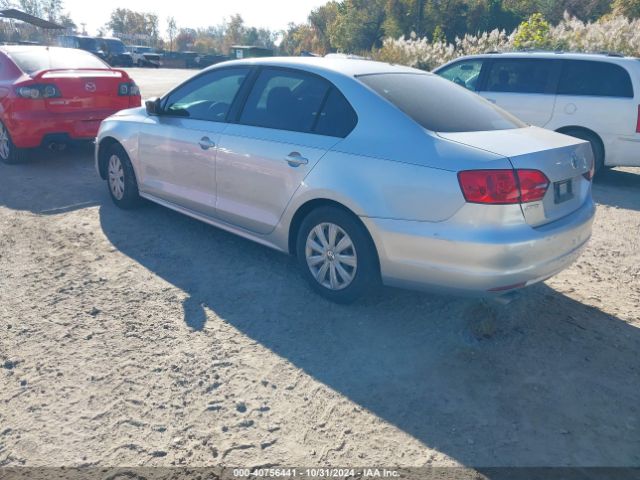 3VW2K7AJ3EM422414 Volkswagen Jetta 2.0l S