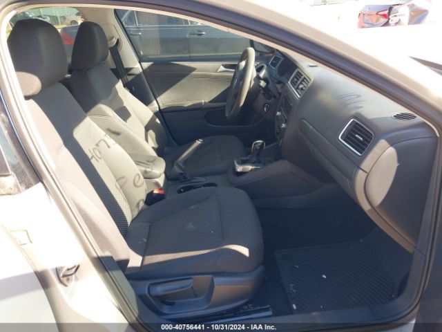3VW2K7AJ3EM422414 Volkswagen Jetta 2.0l S
