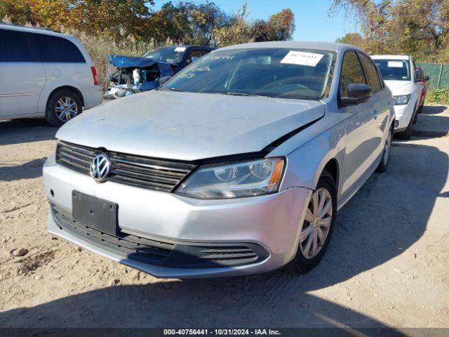 3VW2K7AJ3EM422414 Volkswagen Jetta 2.0l S