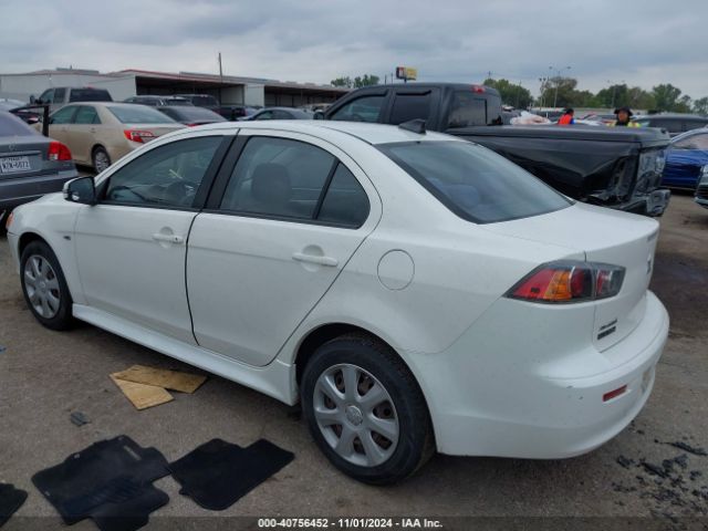 2015 MITSUBISHI LANCER JA32U2FU0FU025418 Photo 2