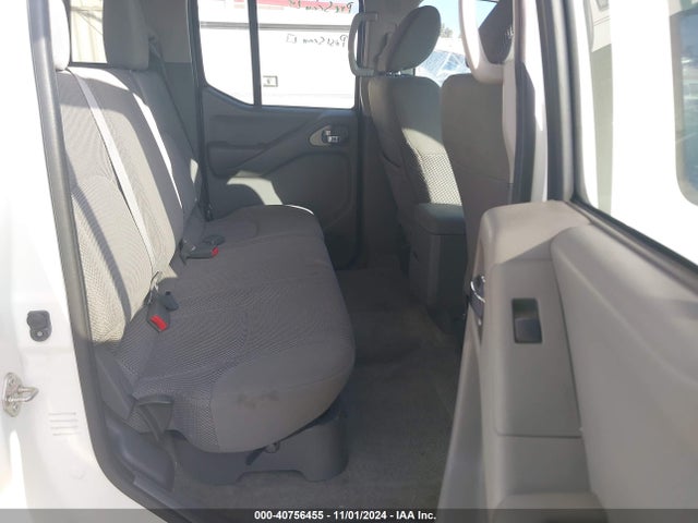 Nissan Frontier Sv 2017 1N6AD0ER9HN727388 Image 8