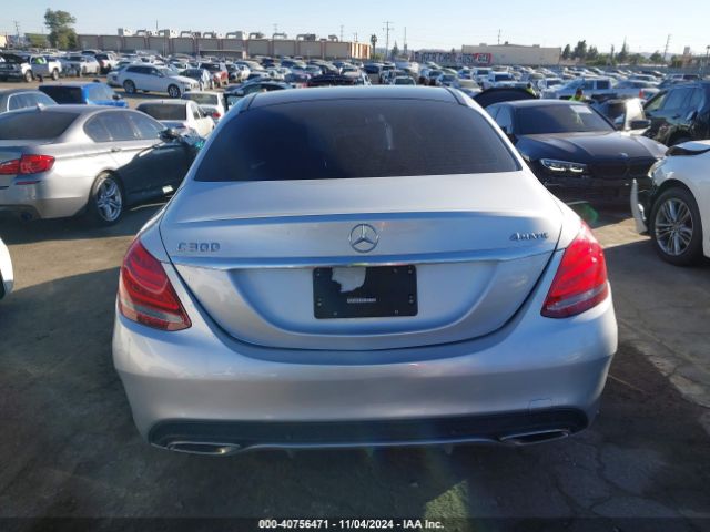 55SWF4KB0FU025214 Mercedes-Benz C 300 4matic/luxury 4matic/sport 4matic
