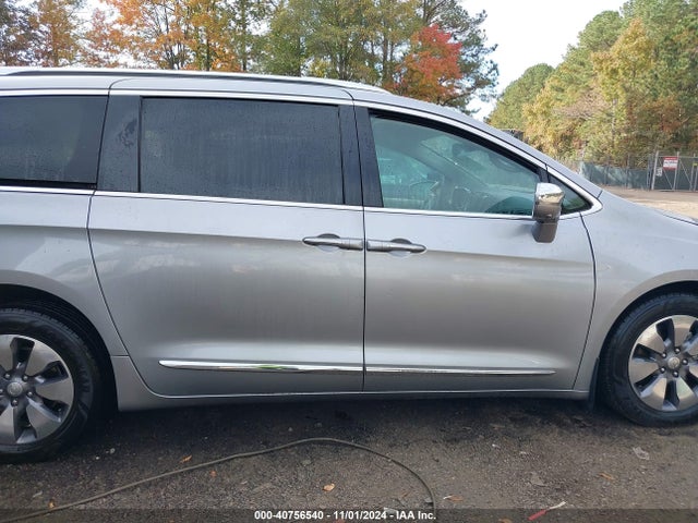 2C4RC1N73JR159273 Chrysler Pacifica Hybrid Limited
