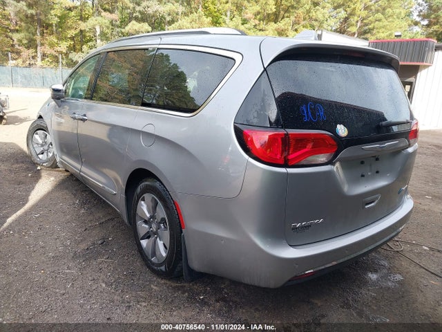 2C4RC1N73JR159273 Chrysler Pacifica Hybrid Limited
