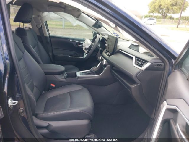 2T3C1RFV3RW301596 Toyota Rav4 Xle Premium