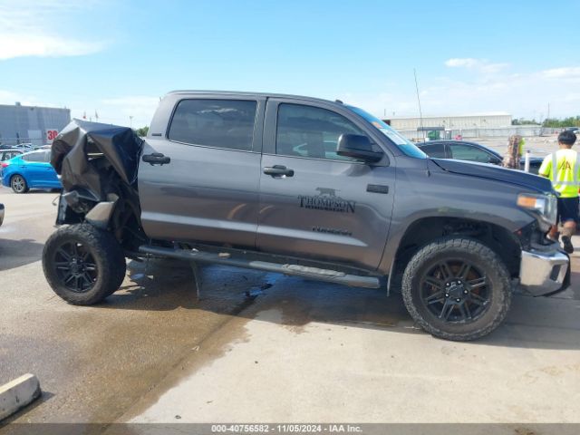 5TFDW5F10JX774724 Toyota Tundra Sr5 5.7l V8