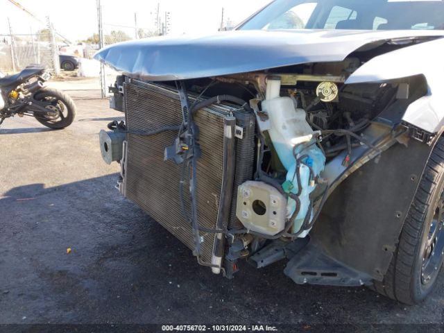 1GNERFKW2JJ207900 Chevrolet Traverse Ls