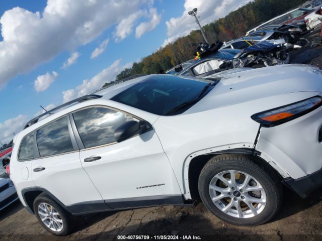 1C4PJLAB3GW184306 Jeep Cherokee Sport