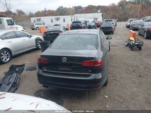 3VW2B7AJXJM258556 Volkswagen Jetta 1.4t S
