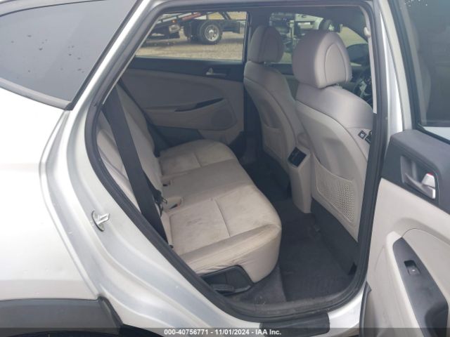 KM8J33A27JU715957 Hyundai Tucson Value