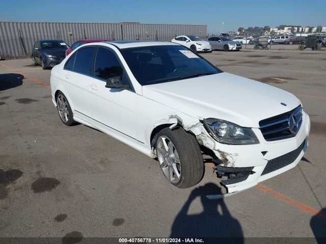 WDDGF4HB1EA959845 Mercedes-Benz C-class C 250 Sport/luxury