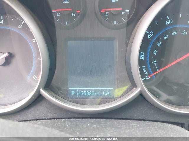 Chevrolet Cruze Ls Auto 2014 1G1PA5SG7E7297634 Image 7