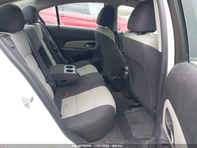 Chevrolet Cruze Ls Auto 2014 1G1PA5SG7E7297634 Image 8