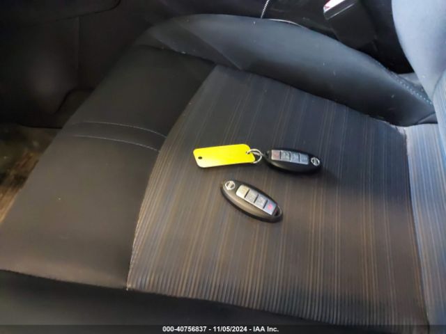 1N4AZ1CP5KC302920 Nissan LEAF S