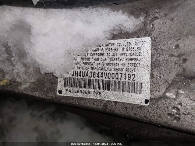 1997 ACURA TL JH4UA3644VC007192 Photo 8