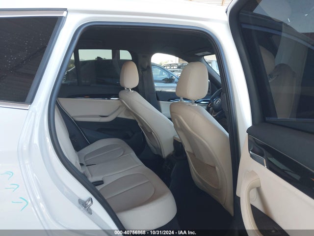BMW X1 Xdrive28i 2016 WBXHT3C35G5E56936 Image 8