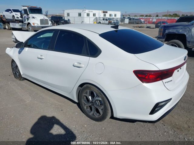 3KPF24ADXME355316 KIA Forte Lxs
