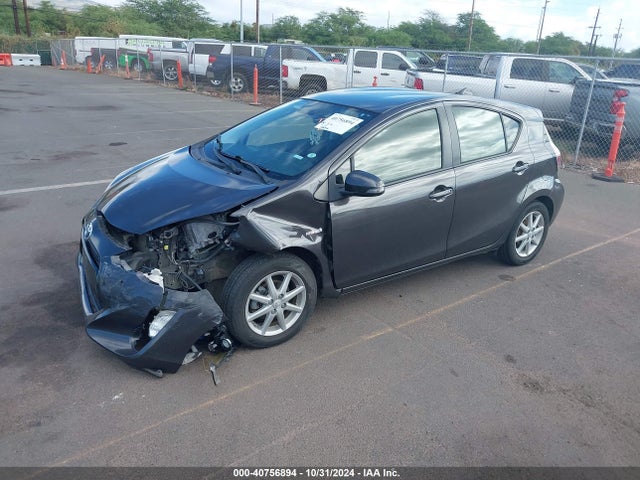 Toyota Prius C Four/one/three/two 2015 JTDKDTB36F1580539 Image 2