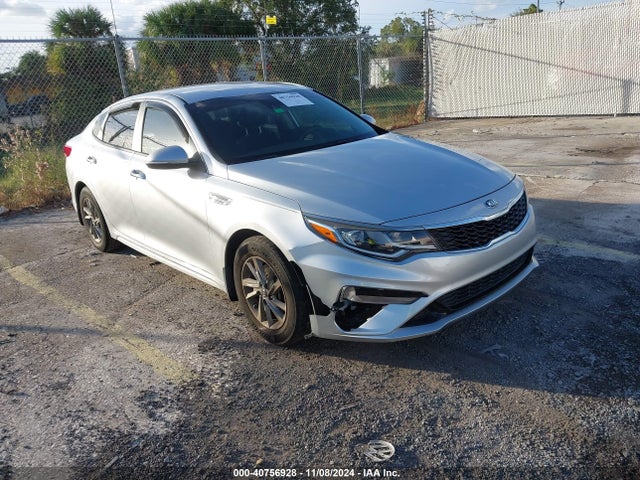 2019 5XXGT4L3XKG306658 main image