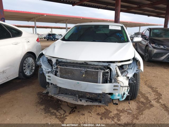 1G1ZD5ST7NF157134 Chevrolet Malibu Fwd Lt