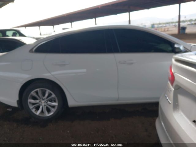 1G1ZD5ST7NF157134 Chevrolet Malibu Fwd Lt
