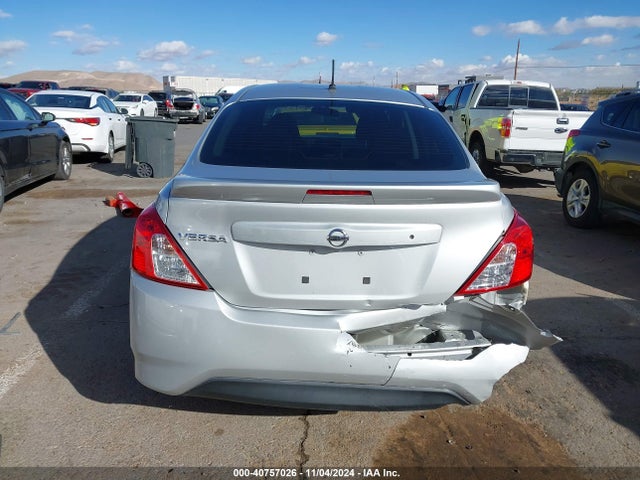 Nissan Versa 1.6 S+ 2018 3N1CN7AP1JL830464 Image 16