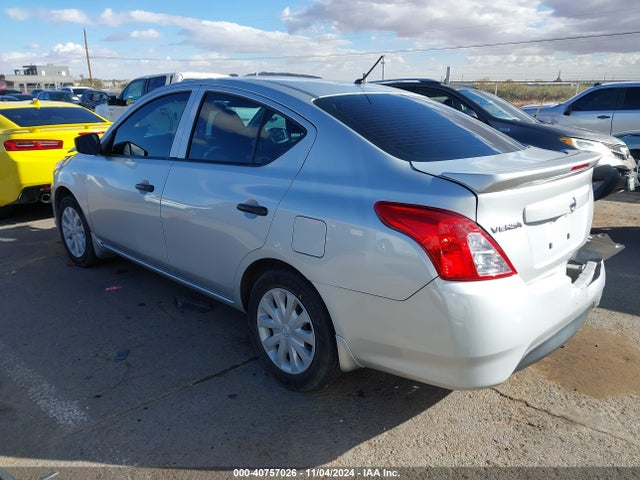 Nissan Versa 1.6 S+ 2018 3N1CN7AP1JL830464 Image 3