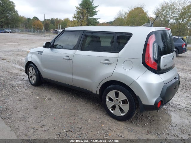 KIA Soul 2015 KNDJN2A22F7748959 Image 3