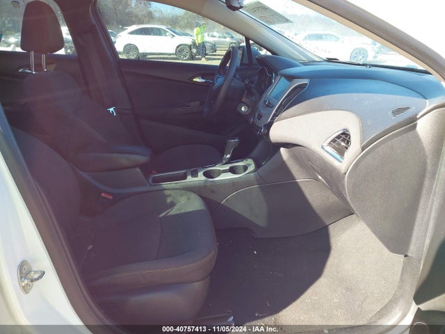 Chevrolet Cruze Ls Auto 2017 1G1BC5SM0H7219145 Image 5