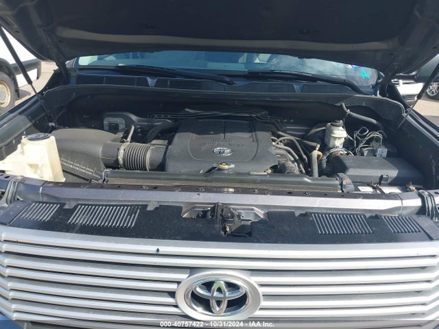 5TFFY5F15EX163452 Toyota Tundra Limited 5.7l V8