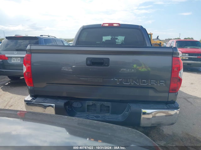 5TFFY5F15EX163452 Toyota Tundra Limited 5.7l V8
