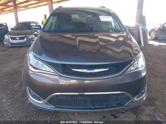 Chrysler Pacifica Touring L 2018 2C4RC1BG0JR140264 Image 12