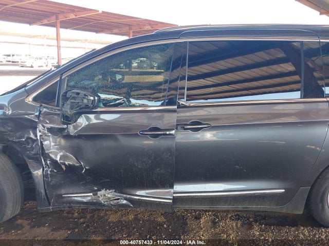 Chrysler Pacifica Touring L 2018 2C4RC1BG0JR140264 Image 14