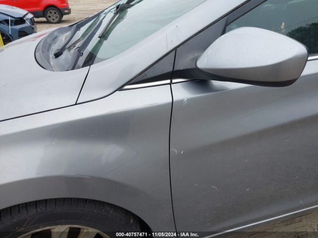 KMHDH4AEXFU224529 Hyundai ELANTRA SE