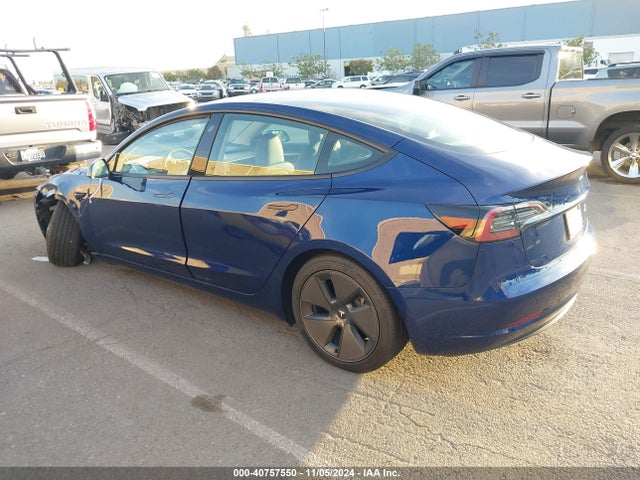 2023 TESLA MODEL 3 5YJ3E1EB1PF670540 Photo 2