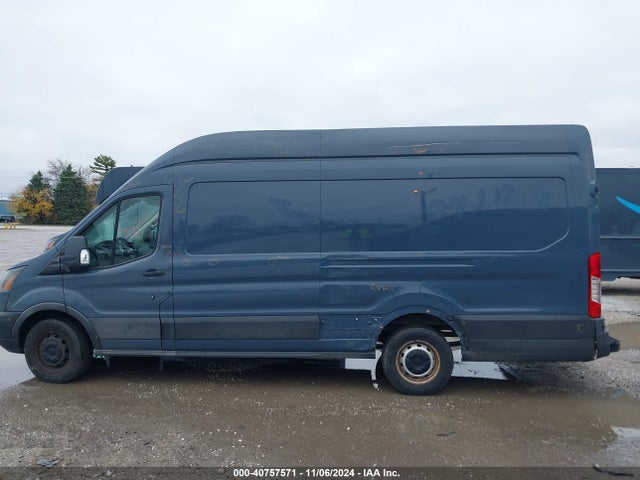 Ford Transit-250 2019 1FTYR3XM3KKB78740 Image 14
