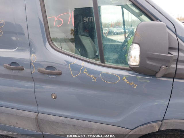 Ford Transit-250 2019 1FTYR3XM3KKB78740 Image 6