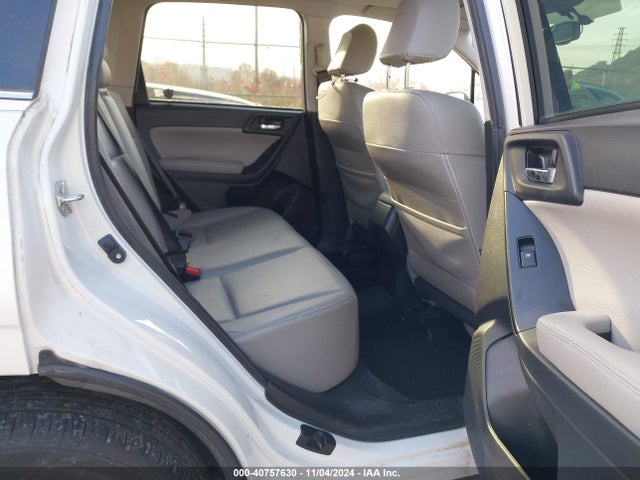 Subaru Forester 2.5i Limited 2014 JF2SJAHC6EH550310 Image 8