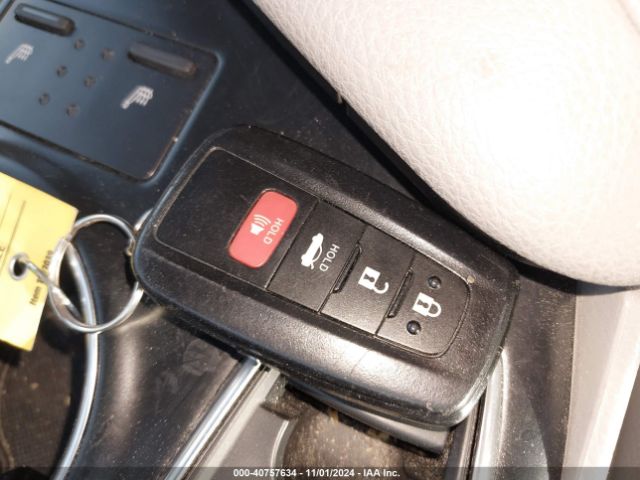 4T1B21HK8JU005290 Toyota Camry Hybrid Xle