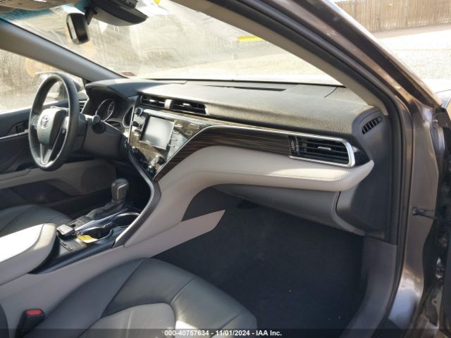 4T1B21HK8JU005290 Toyota Camry Hybrid Xle