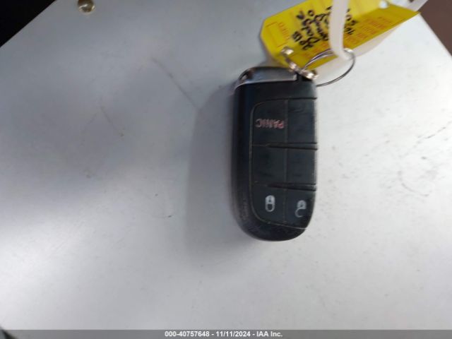1C4RDHAG0FC764184 Dodge Durango Sxt