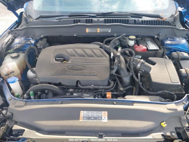3FA6P0HD4HR111861 Ford FUSION SE