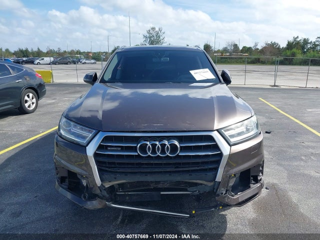 WA1LAAF75HD011661 Audi Q7 3.0t Premium