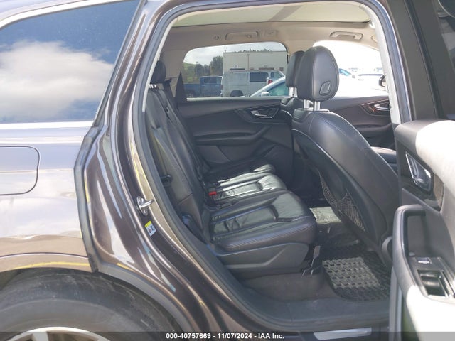 WA1LAAF75HD011661 Audi Q7 3.0t Premium